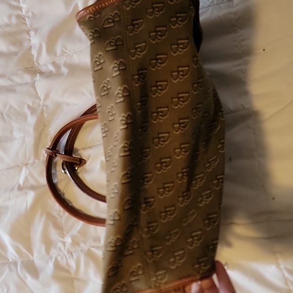 Purse - Picture 3 of 3